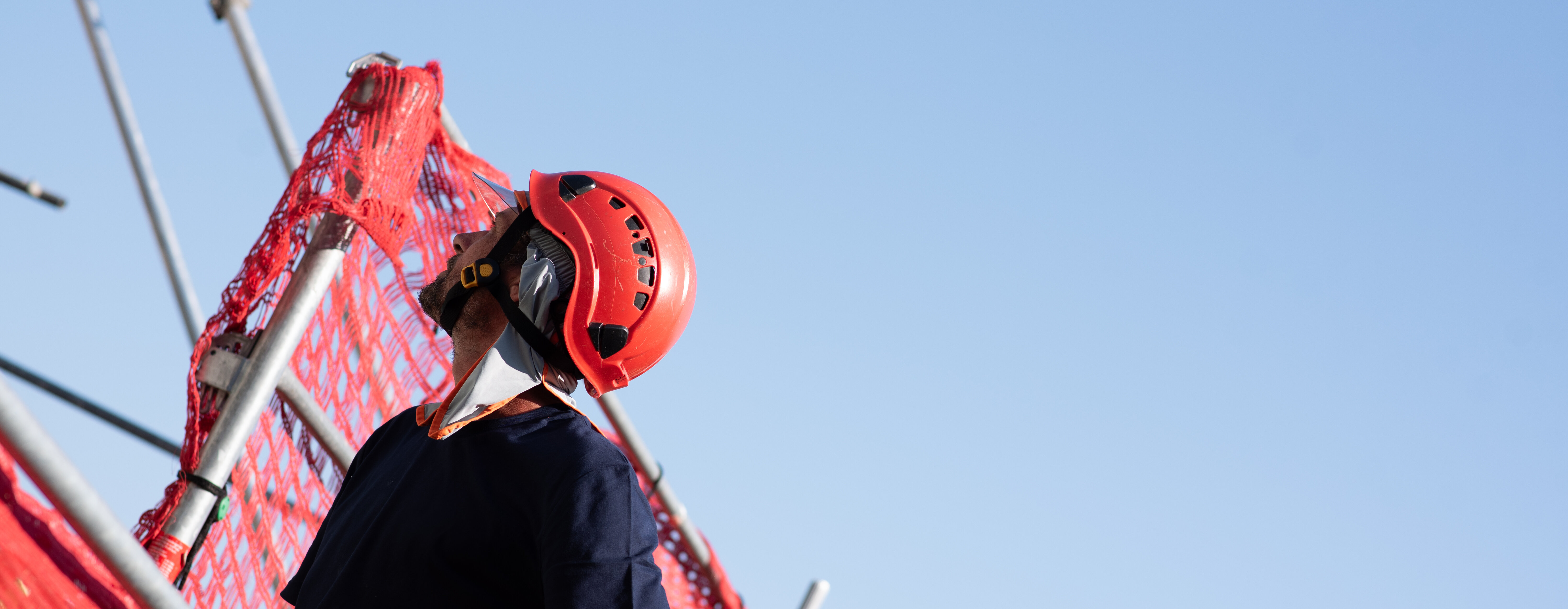 Arbeiten am Gerüst | © Swissolar / Celine Farias