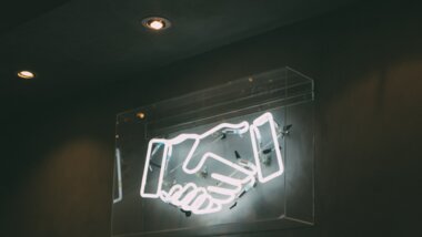Partner | © Unsplash