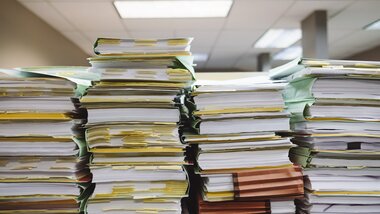 Papierstapel | © Unsplash