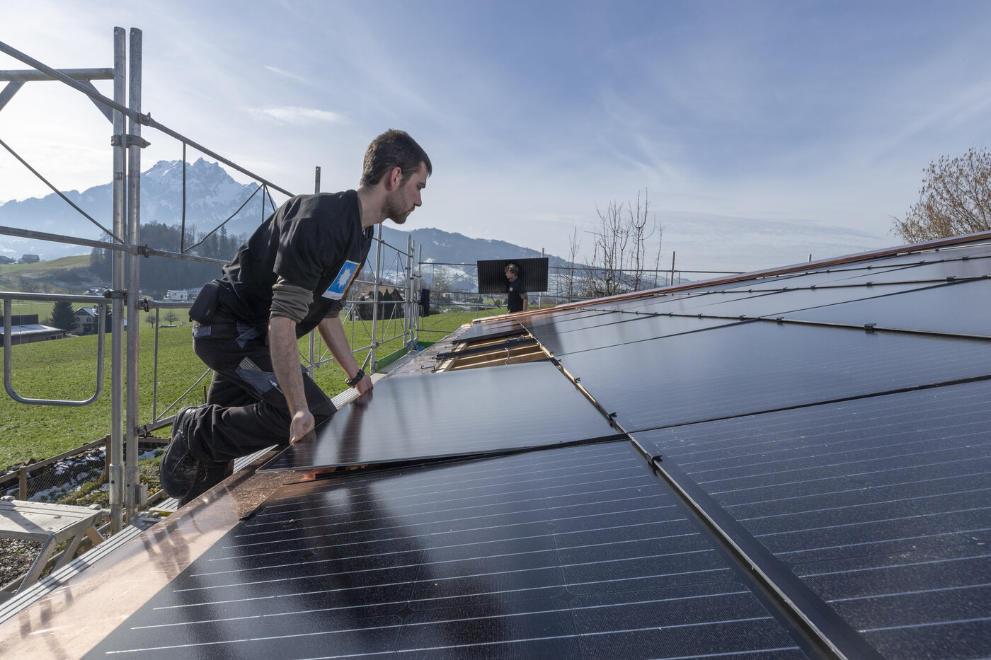 Solarprofis Shooting BE Netz 2021 Swissolar | © Daniel Baggenstos Solarprofis Shooting BE Netz 2021 Swissolar | © Daniel Baggenstos