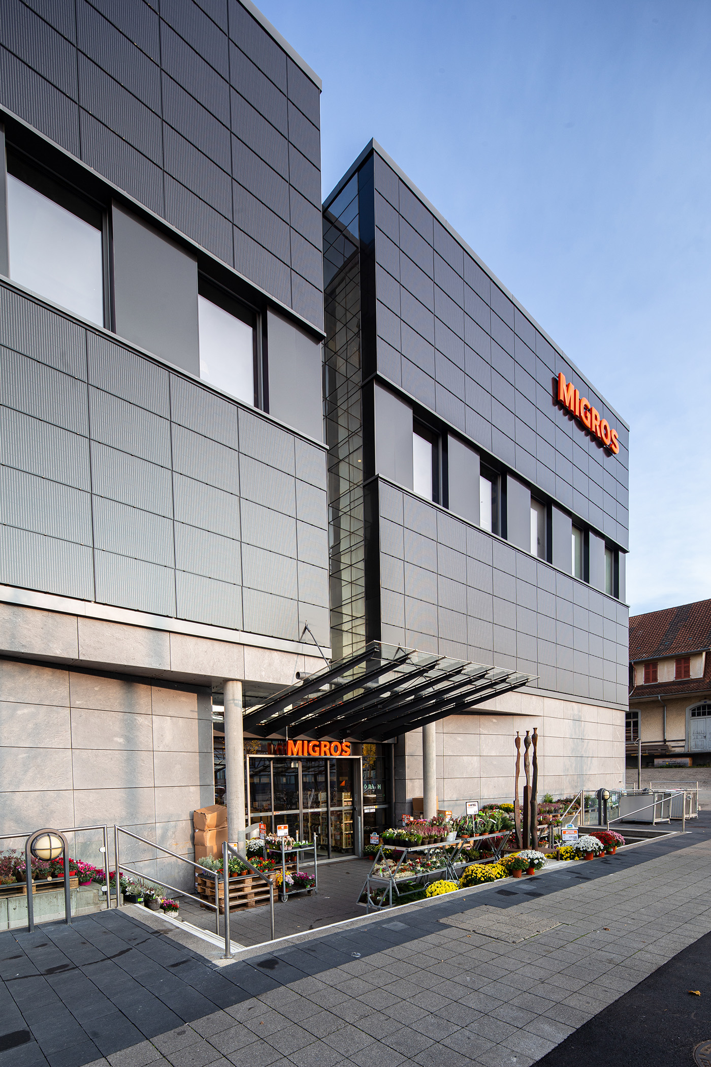 Fassade Migros Münsingen | © 3S Swiss Solar Solutions AG